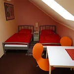 Cyklonocleh Kwatera prywatna