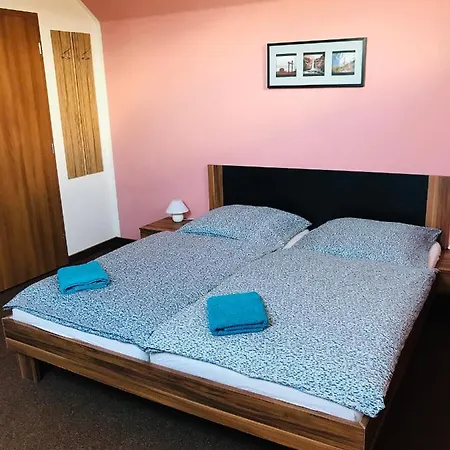 Quarto em Acomodações Particulares Cyklonocleh Veselí nad Moravou